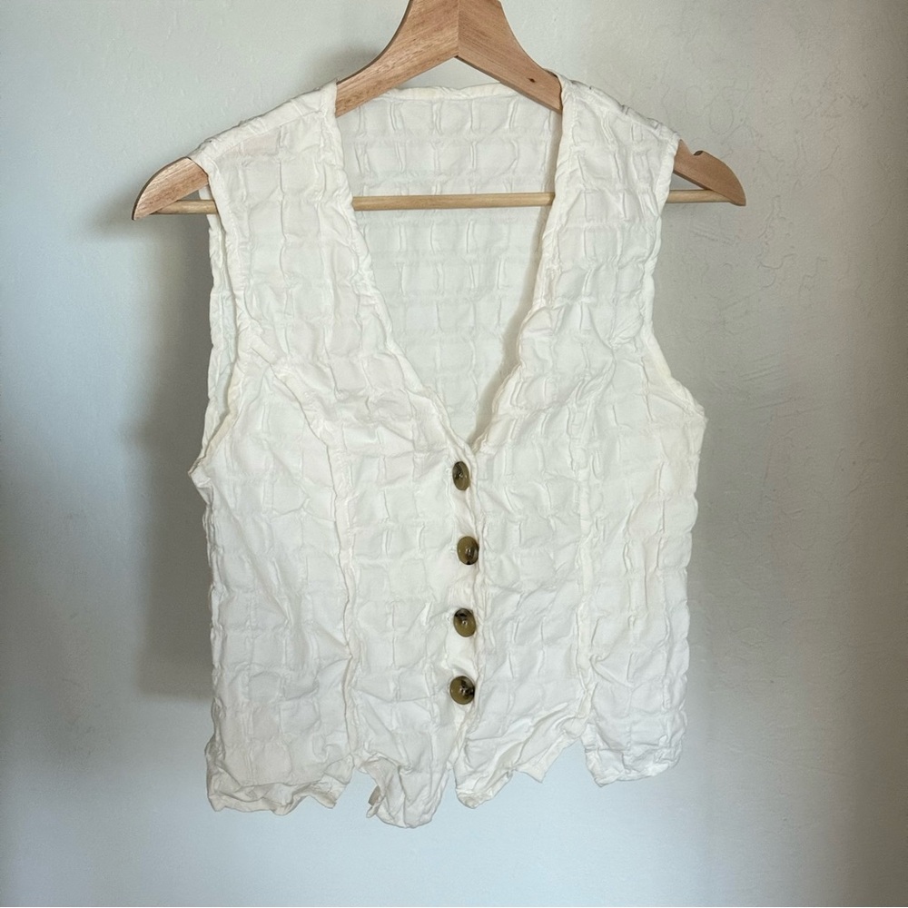 TiaTia 23SS bubbly textured design vest